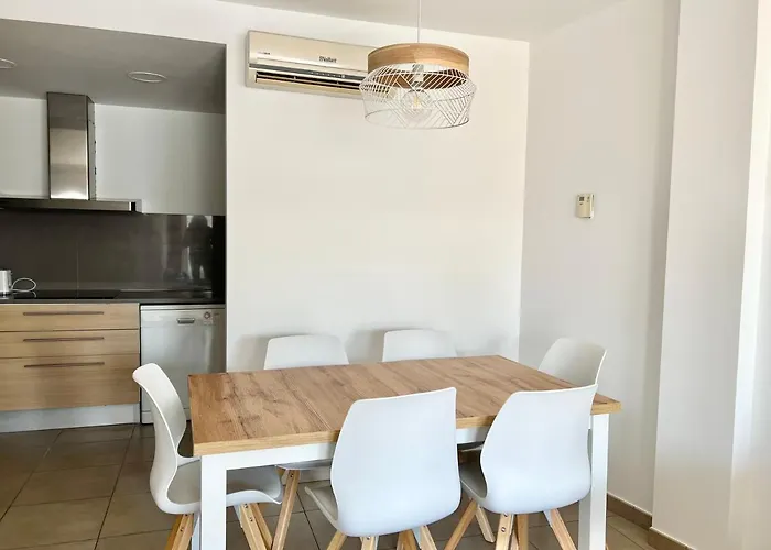 Familiar Av. Tarragona Apartament Roses